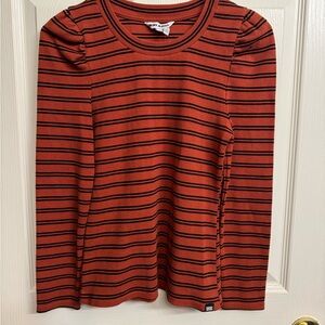 DKNY Jeans Burnt Orange & Black Long Sleeve Top | Ruched Shoulder | Size S